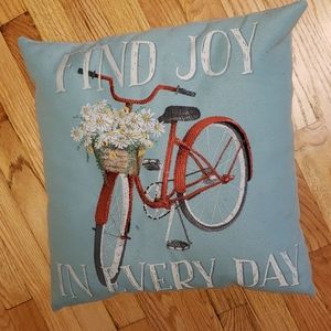 Bicycle pillow